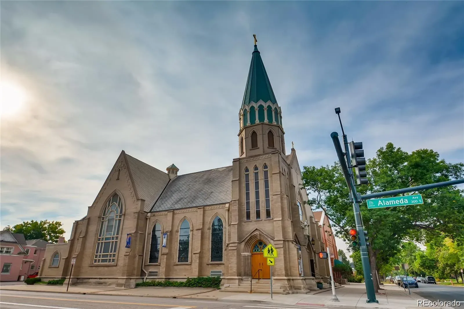 276 S Sherman Street #6 Denver CO 80209 MLS #REC9574296 03192026185235 1600 15