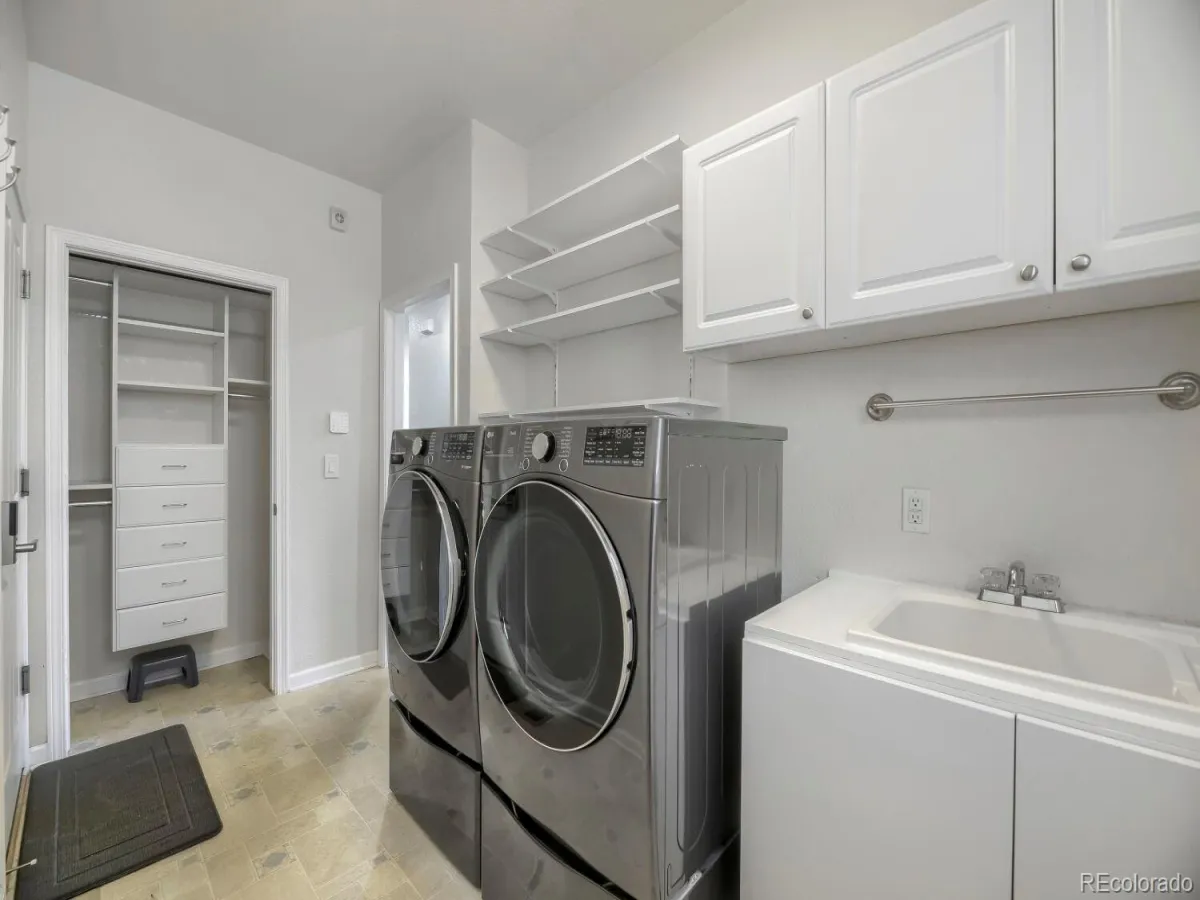 16845 E Maplewood Drive Aurora CO 80016 MLS #REC9576099 04302026224721 1200 12