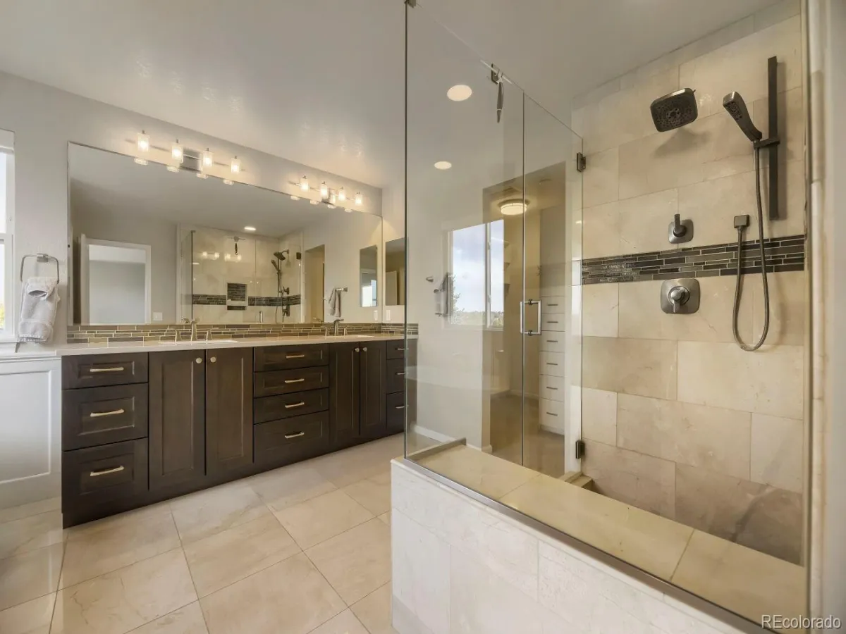 16845 E Maplewood Drive Aurora CO 80016 MLS #REC9576099 04302026224721 1200 16