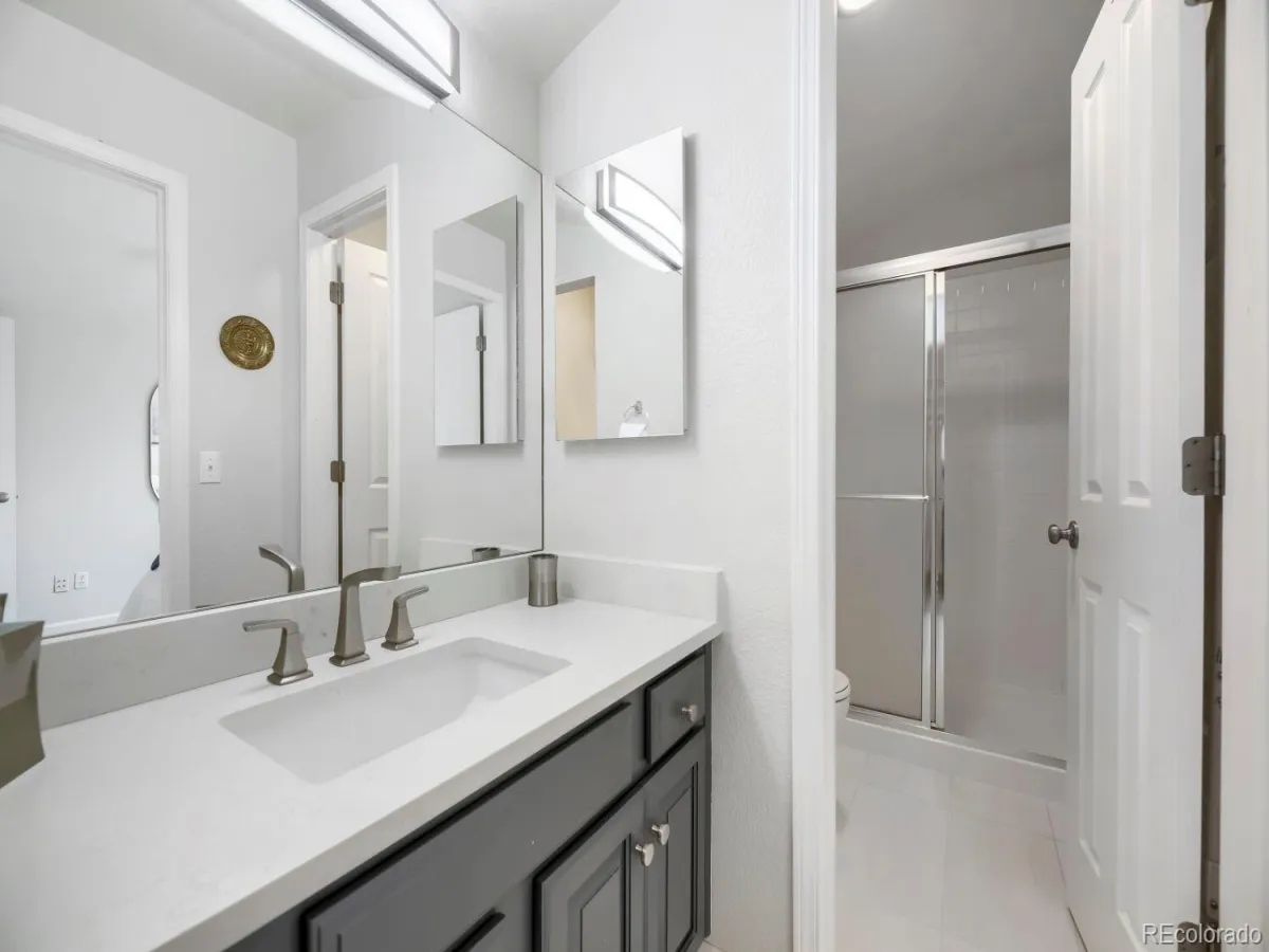 16845 E Maplewood Drive Aurora CO 80016 MLS #REC9576099 04302026224721 1200 21