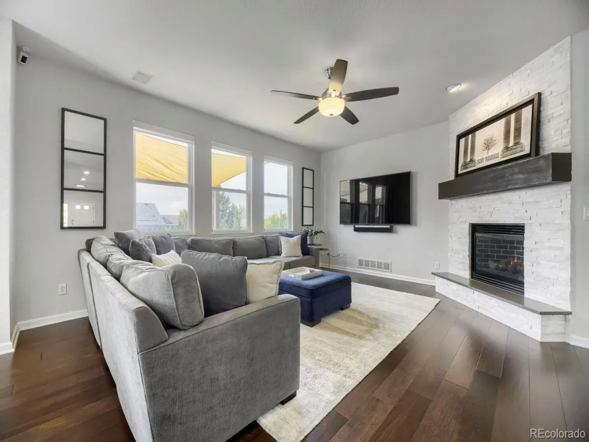 16845 E Maplewood Drive Aurora CO 80016 MLS #REC9576099 04302026224721 1200 4
