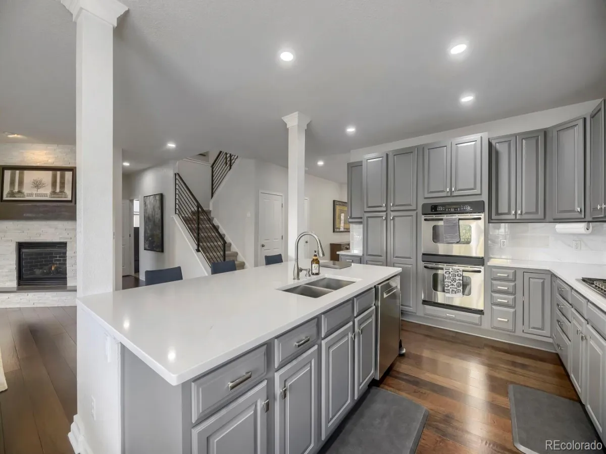 16845 E Maplewood Drive Aurora CO 80016 MLS #REC9576099 04302026224721 1200 7