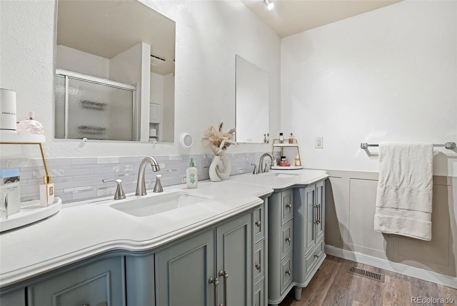 3807 S Olathe Circle Aurora CO 80013 | MLS #REC9577842 08032026224631 1600 24