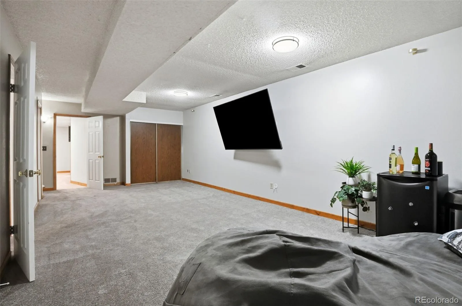 3807 S Olathe Circle Aurora CO 80013 | MLS #REC9577842 08032026224631 1600 26
