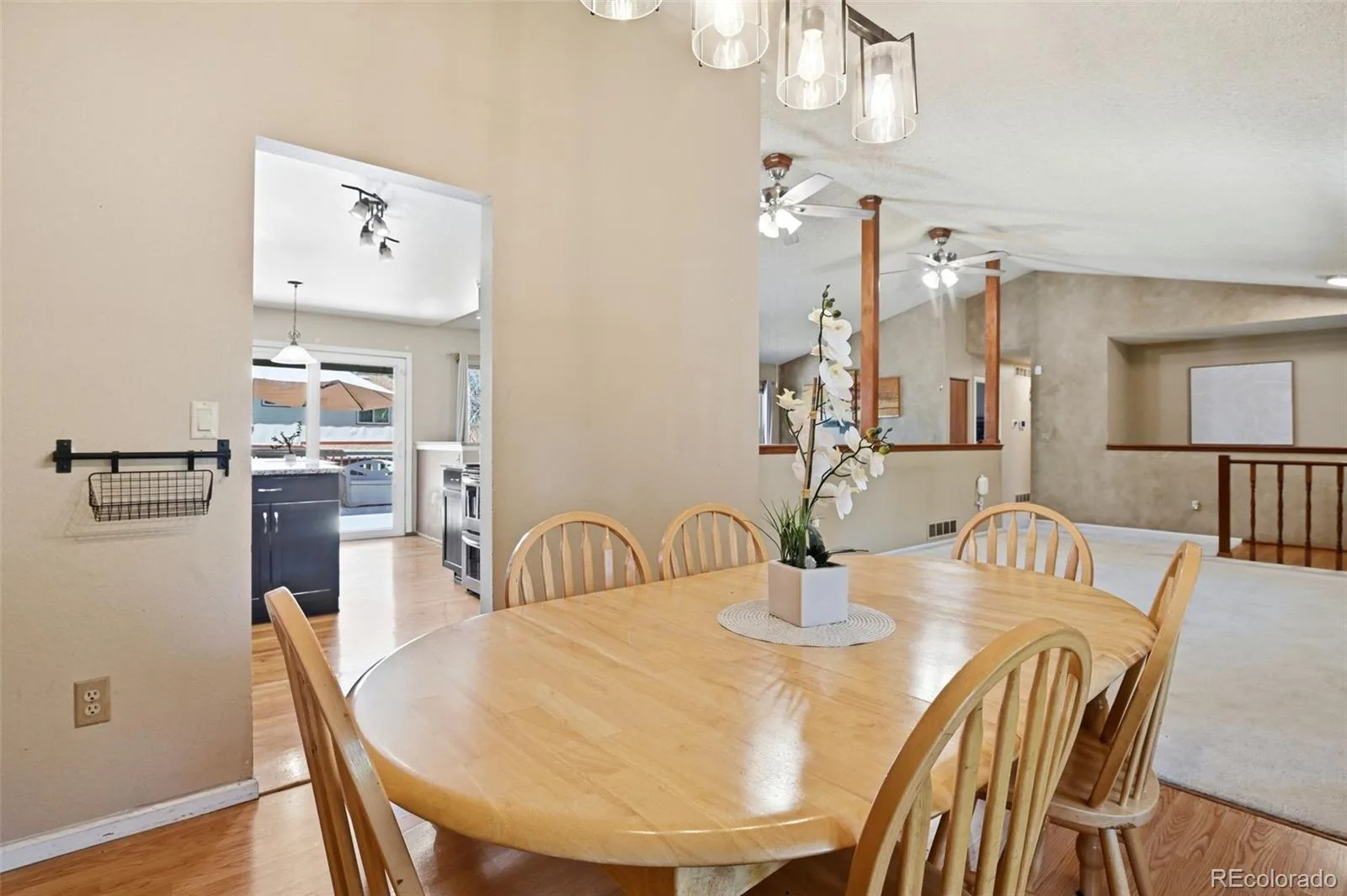 3807 S Olathe Circle Aurora CO 80013 | MLS #REC9577842 08032026224631 1600 4