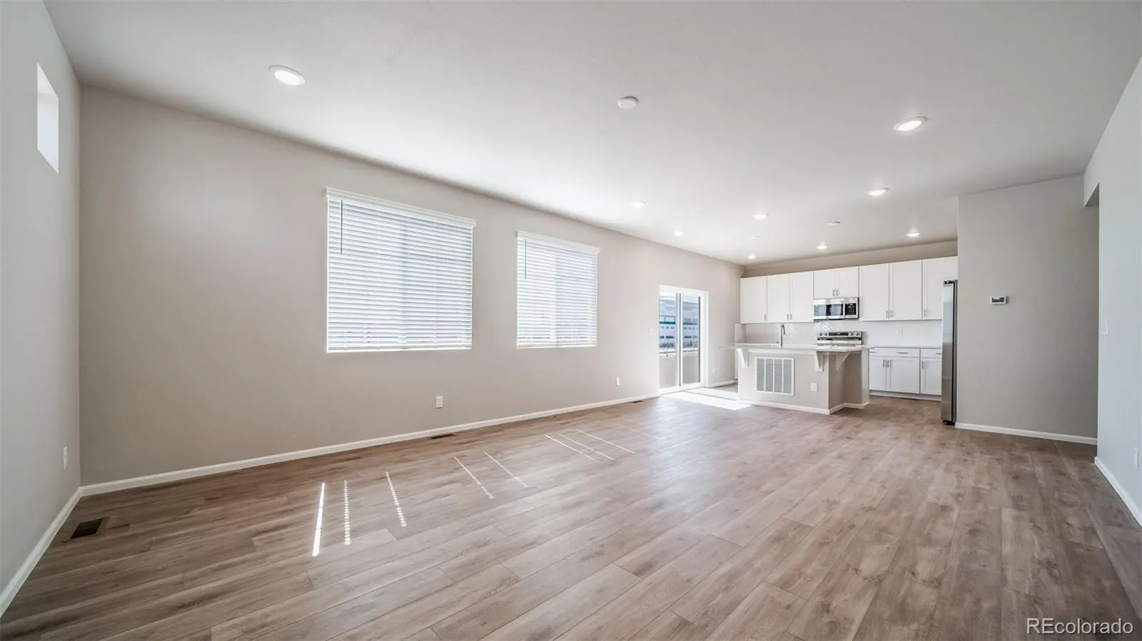4567 N Sicily Court Aurora CO 80019 | MLS #REC9578868 04242026160638 1600 11