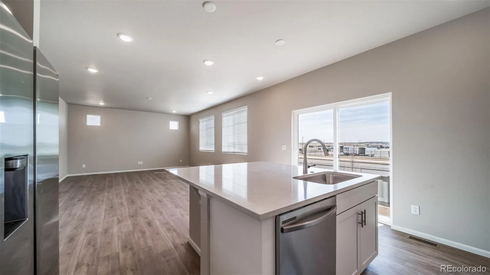 4567 N Sicily Court Aurora CO 80019 | MLS #REC9578868 04242026160638 1600 17
