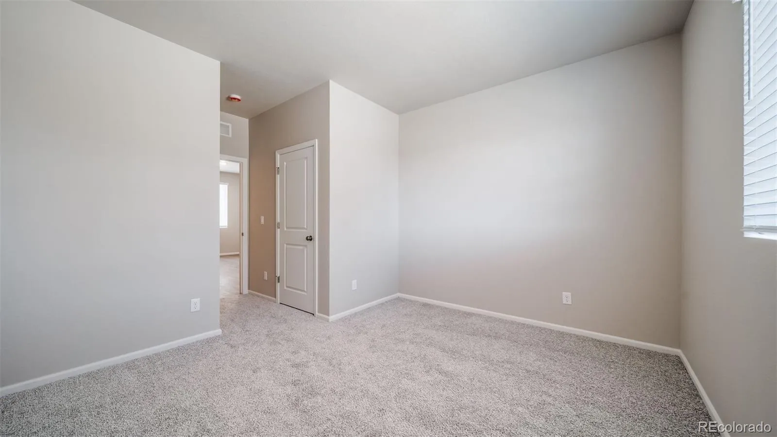 4567 N Sicily Court Aurora CO 80019 | MLS #REC9578868 04242026160638 1600 20
