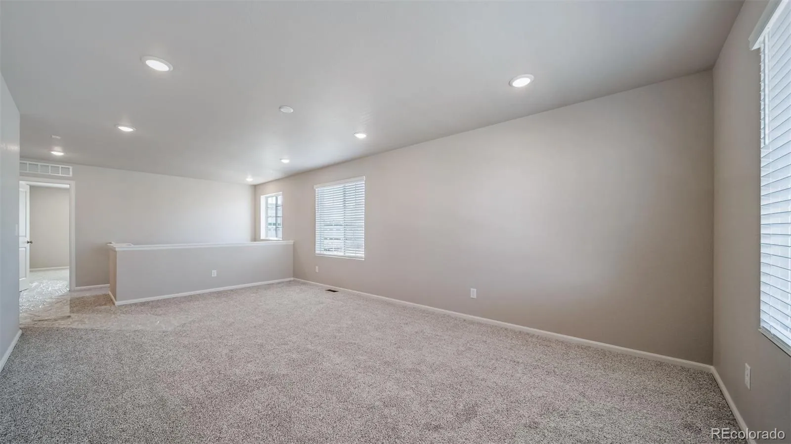 4567 N Sicily Court Aurora CO 80019 | MLS #REC9578868 04242026160638 1600 24