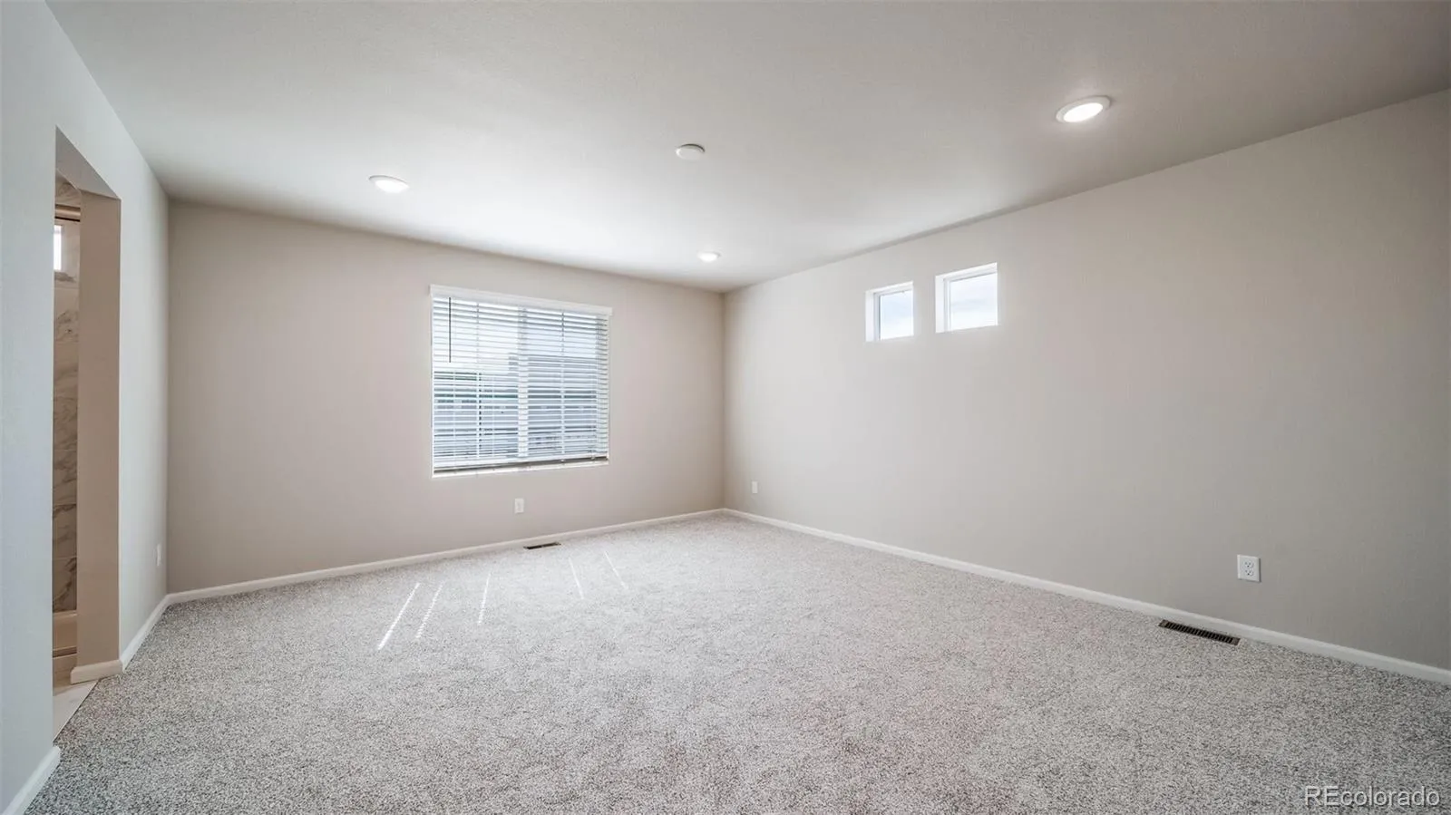 4567 N Sicily Court Aurora CO 80019 | MLS #REC9578868 04242026160638 1600 26