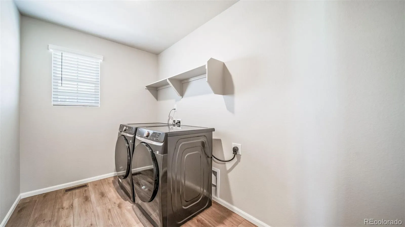 4567 N Sicily Court Aurora CO 80019 | MLS #REC9578868 04242026160638 1600 40