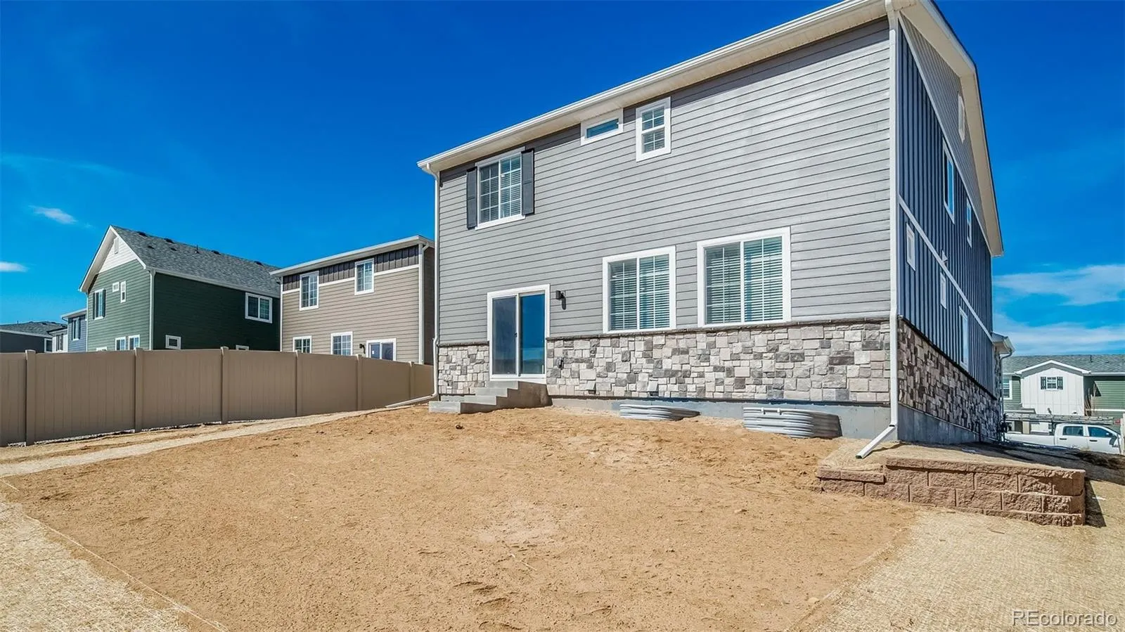 4567 N Sicily Court Aurora CO 80019 | MLS #REC9578868 04242026160638 1600 47