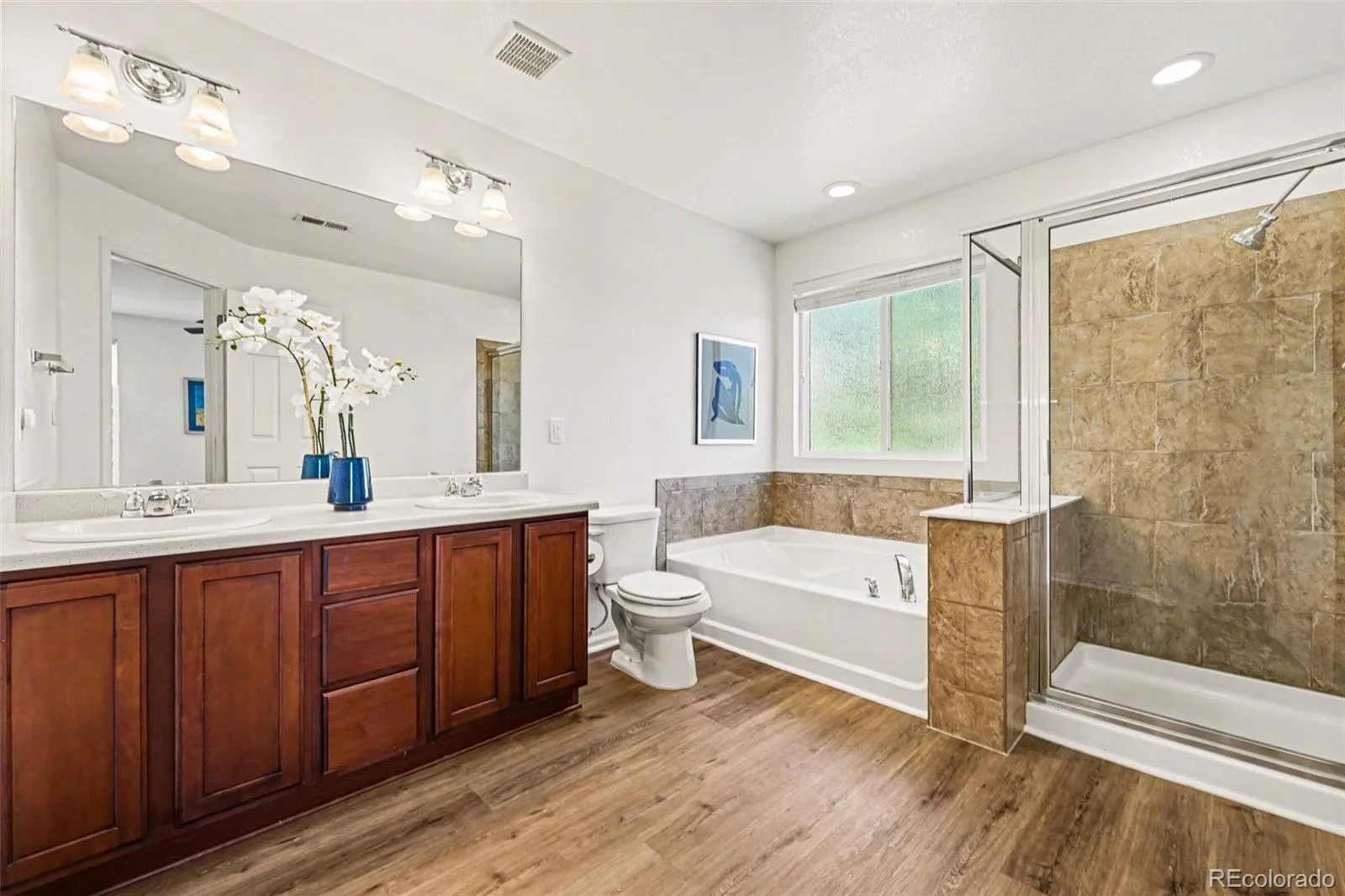 1949 W 52nd Place Denver CO 80221 MLS #REC9579825 05052026225033 1600 13