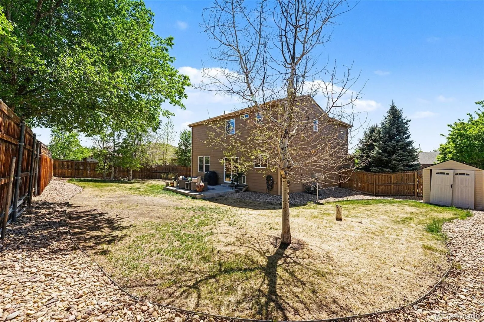 1949 W 52nd Place Denver CO 80221 MLS #REC9579825 05052026225033 1600 19
