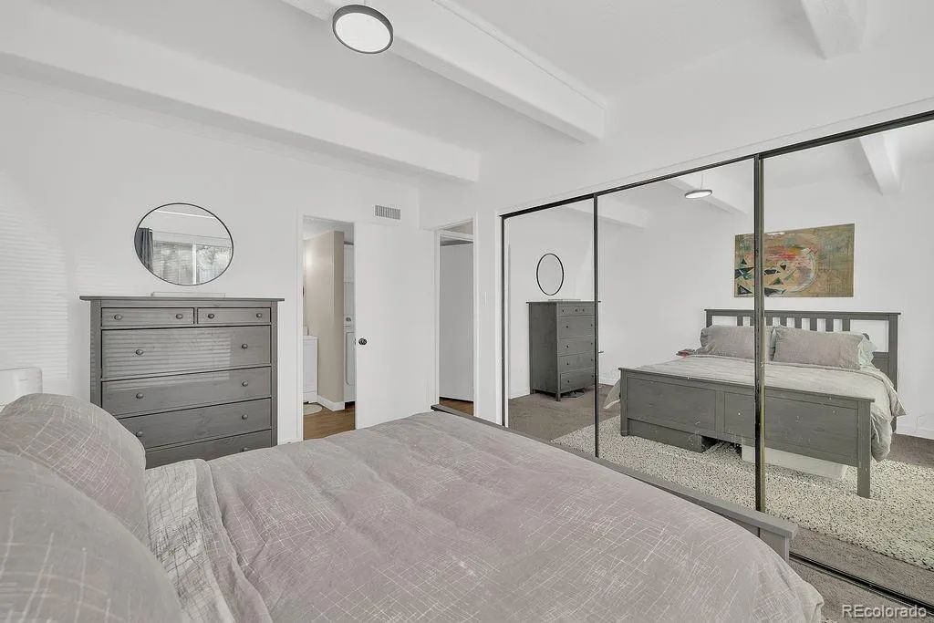9725 E Harvard Avenue #387 Denver CO 80231 MLS #REC9581234 04172026202207 1024 23