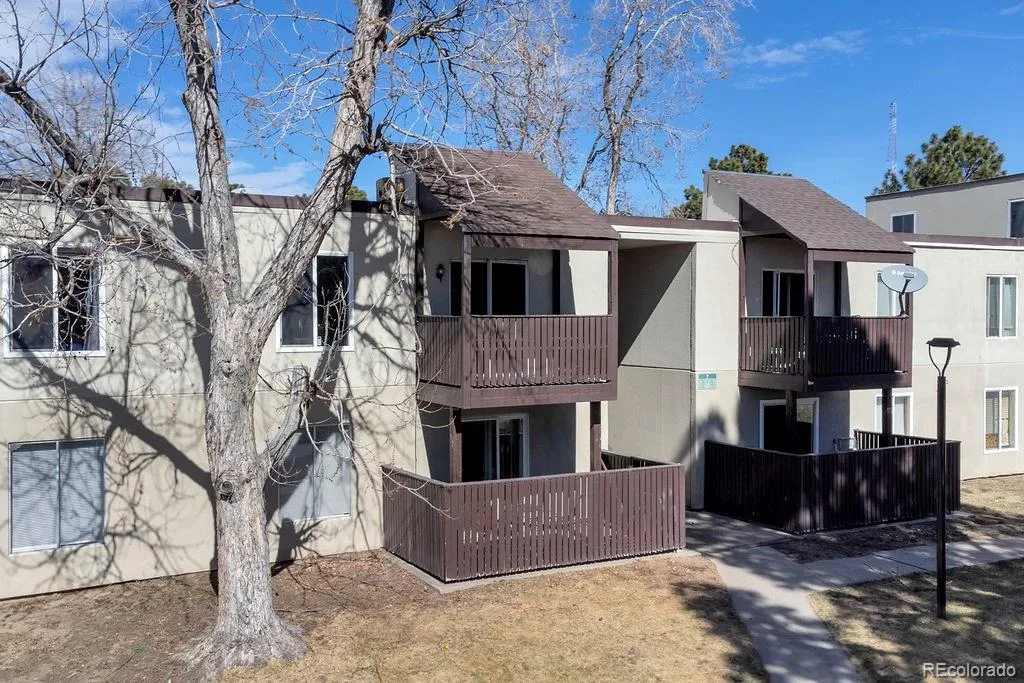 9725 E Harvard Avenue #387 Denver CO 80231 MLS #REC9581234 04172026202207 1024 33