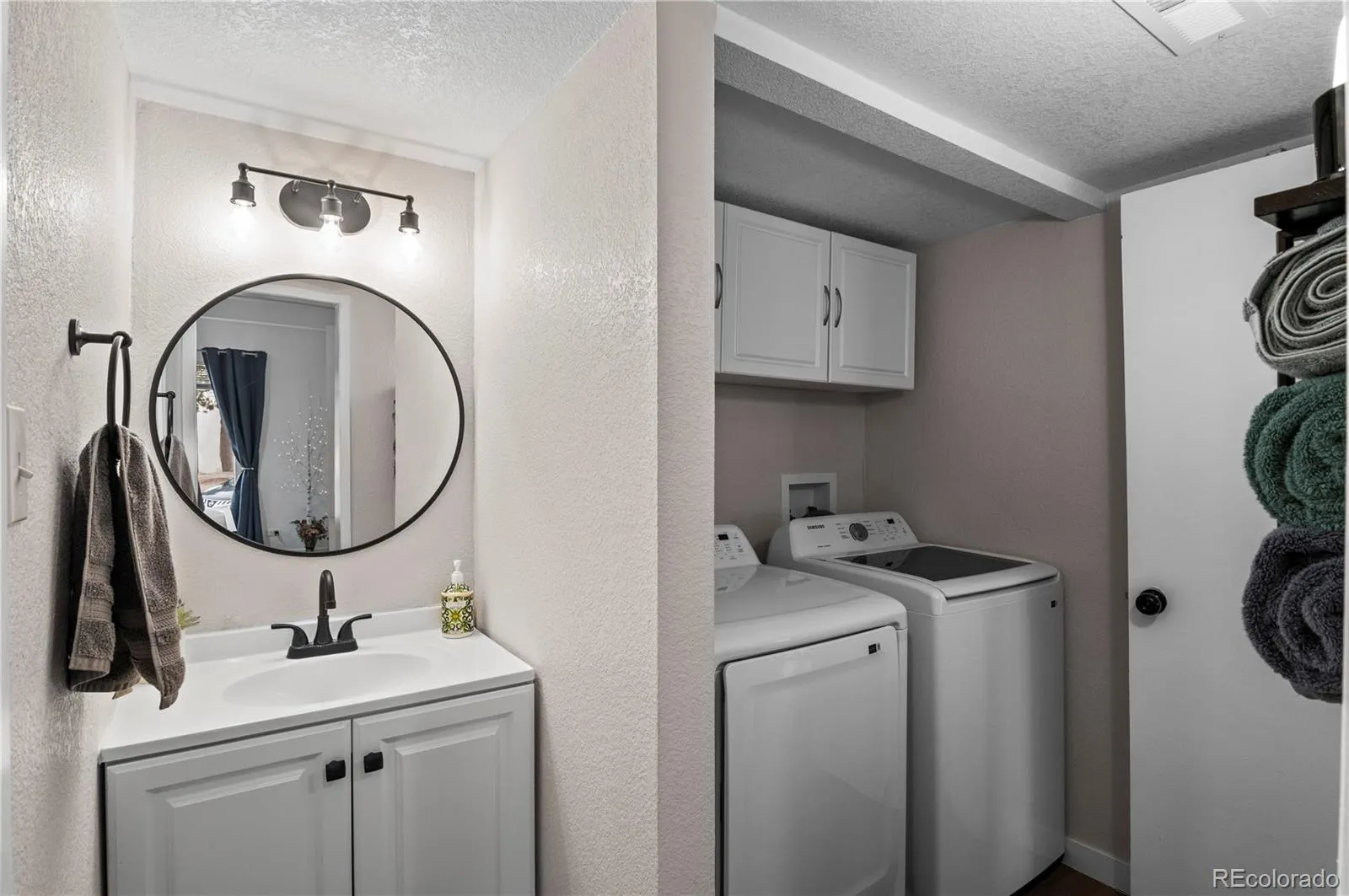 9725 E Harvard Avenue #387 Denver CO 80231 MLS #REC9581234 04172026202207 1600 21