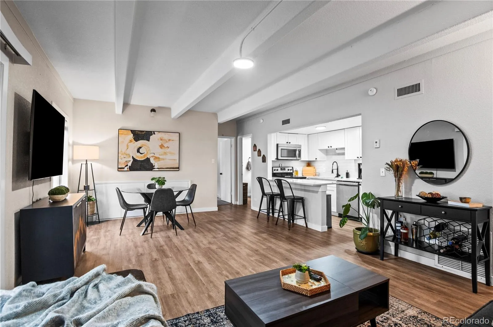 9725 E Harvard Avenue #387 Denver CO 80231 MLS #REC9581234 04172026202207 1600 7