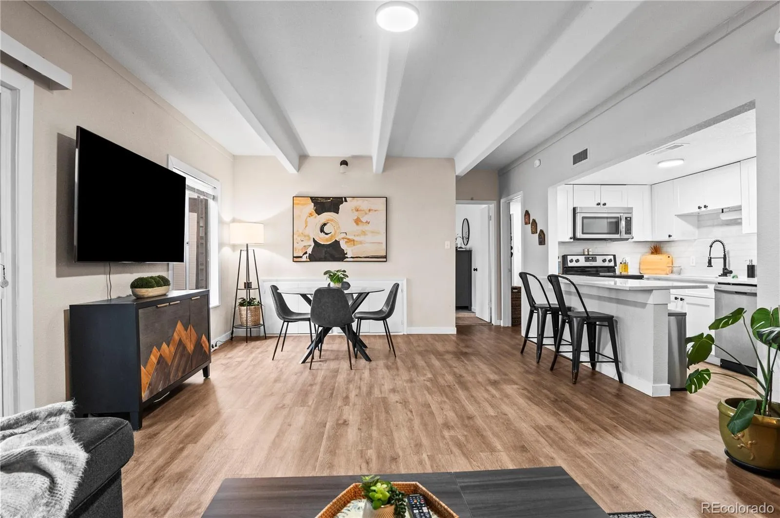 9725 E Harvard Avenue #387 Denver CO 80231 MLS #REC9581234 04172026202207 1600 8