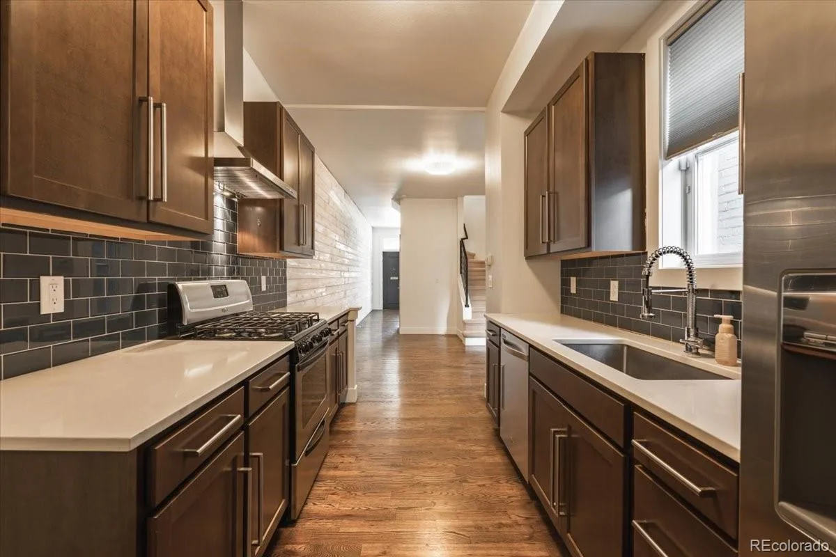 3014 California Street Denver CO 80205 | MLS #REC9582849 07152026085238 1200 4