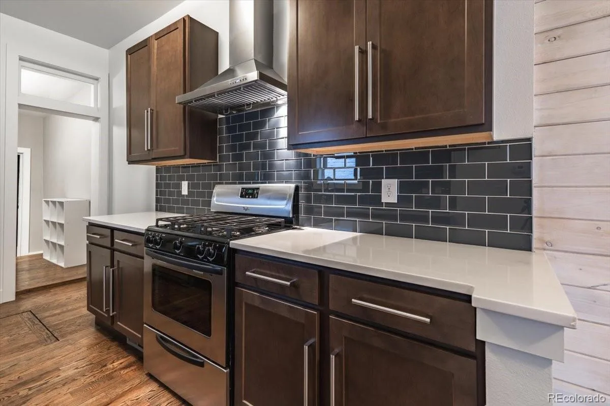 3014 California Street Denver CO 80205 | MLS #REC9582849 07152026085238 1200 5