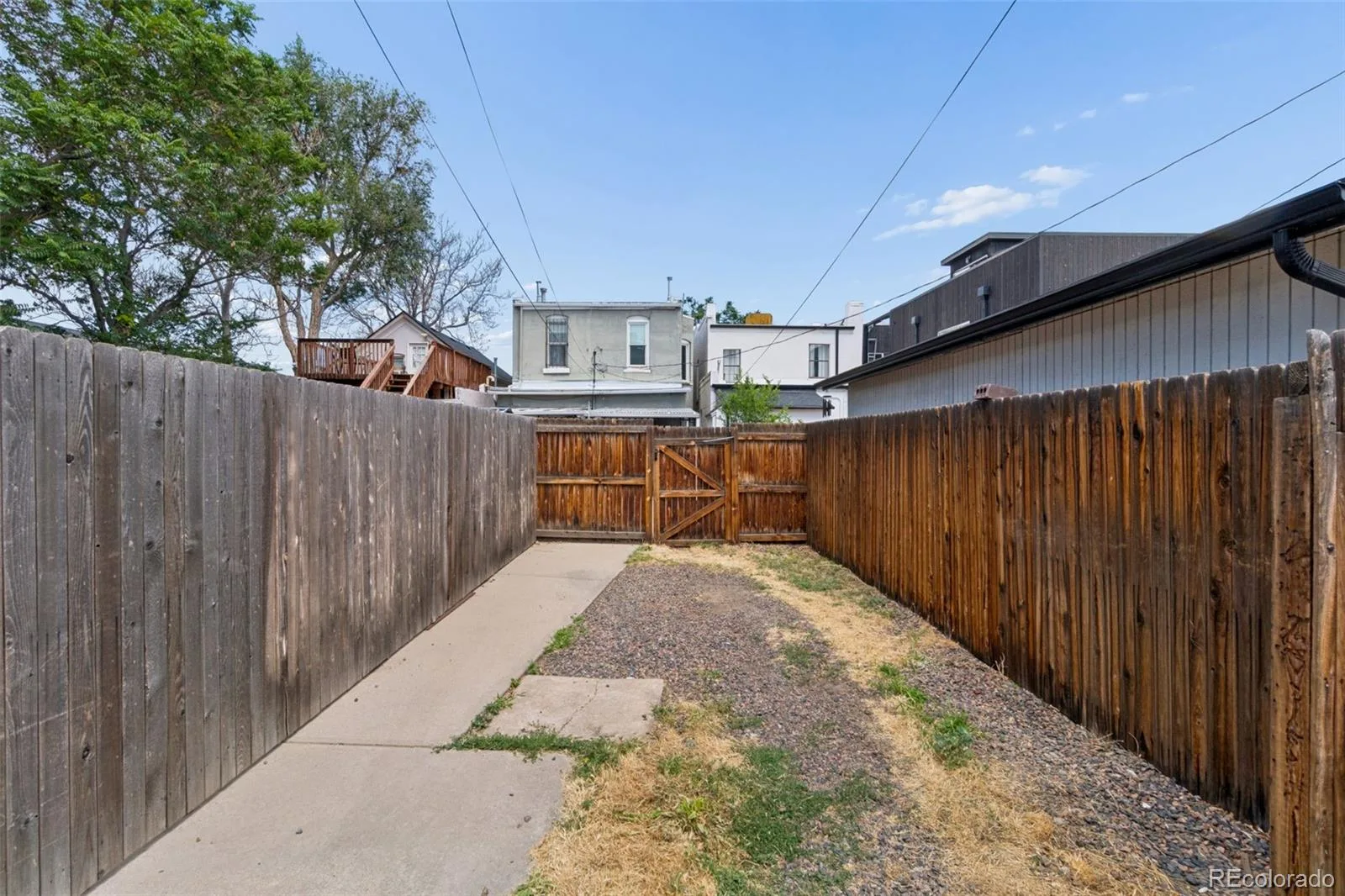 3014 California Street Denver CO 80205 | MLS #REC9582849 07152026085238 1600 23