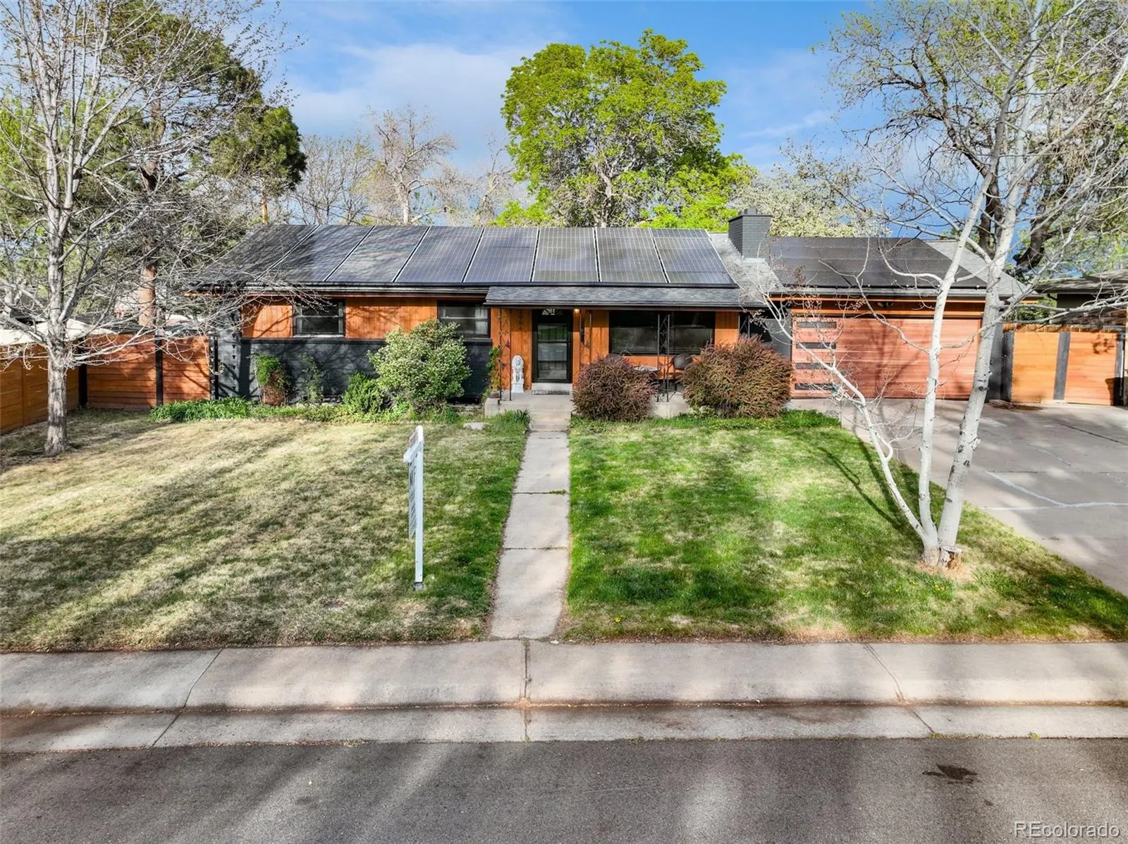 04182026010842 1600 25