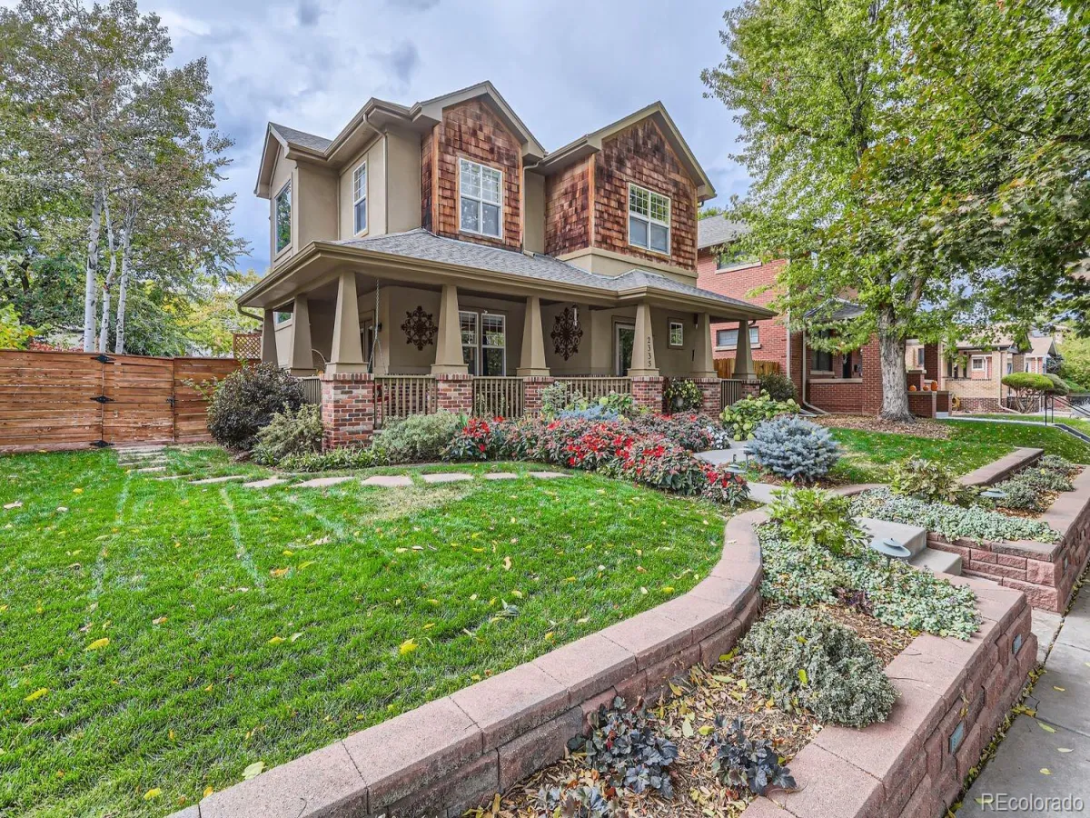 2335 N Glencoe Street Denver CO 80207 MLS #REC9585307 05152026201650 1200 2