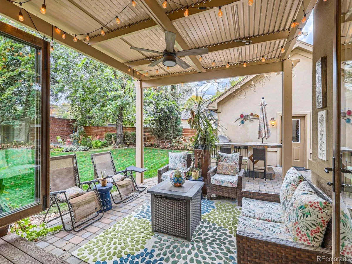 2335 N Glencoe Street Denver CO 80207 MLS #REC9585307 05152026201650 1200 6