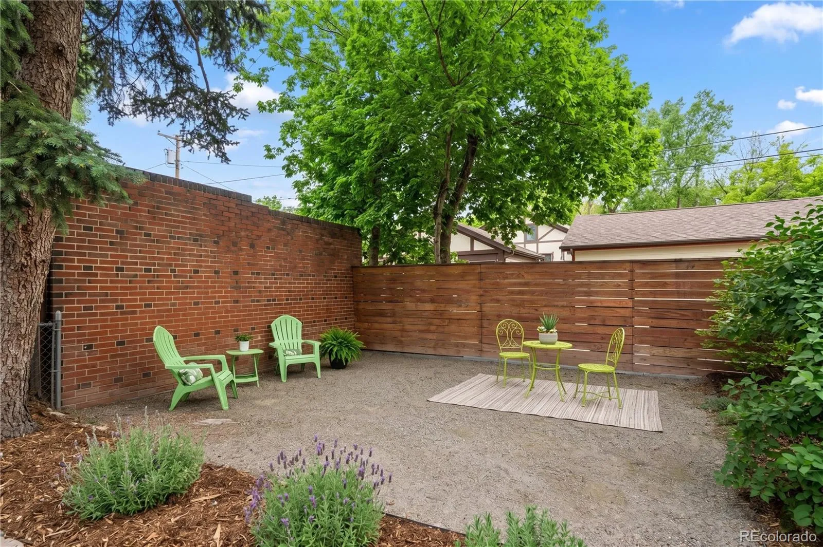 2335 N Glencoe Street Denver CO 80207 MLS #REC9585307 05152026201650 1600 16
