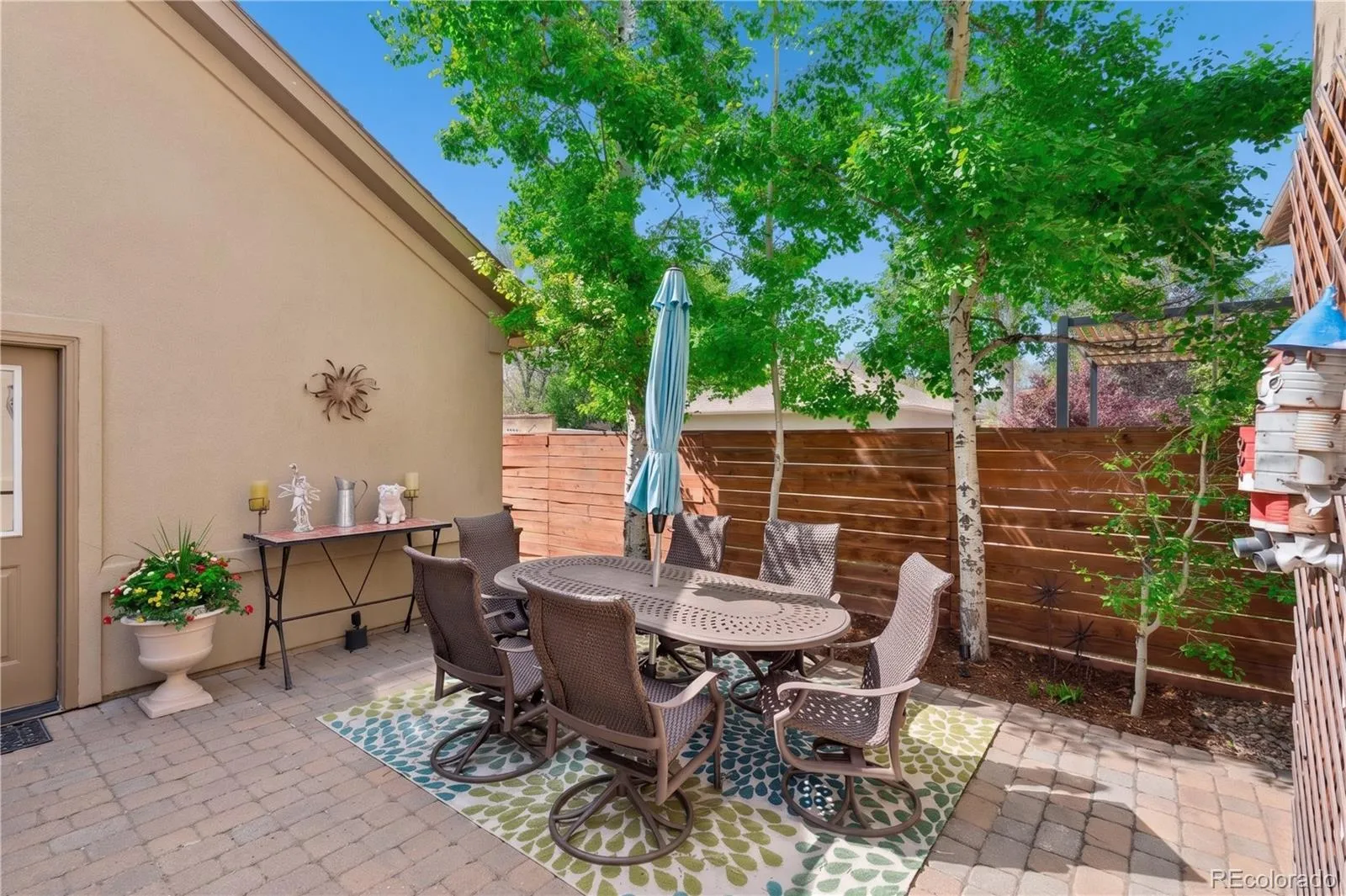 2335 N Glencoe Street Denver CO 80207 MLS #REC9585307 05152026201650 1600 46
