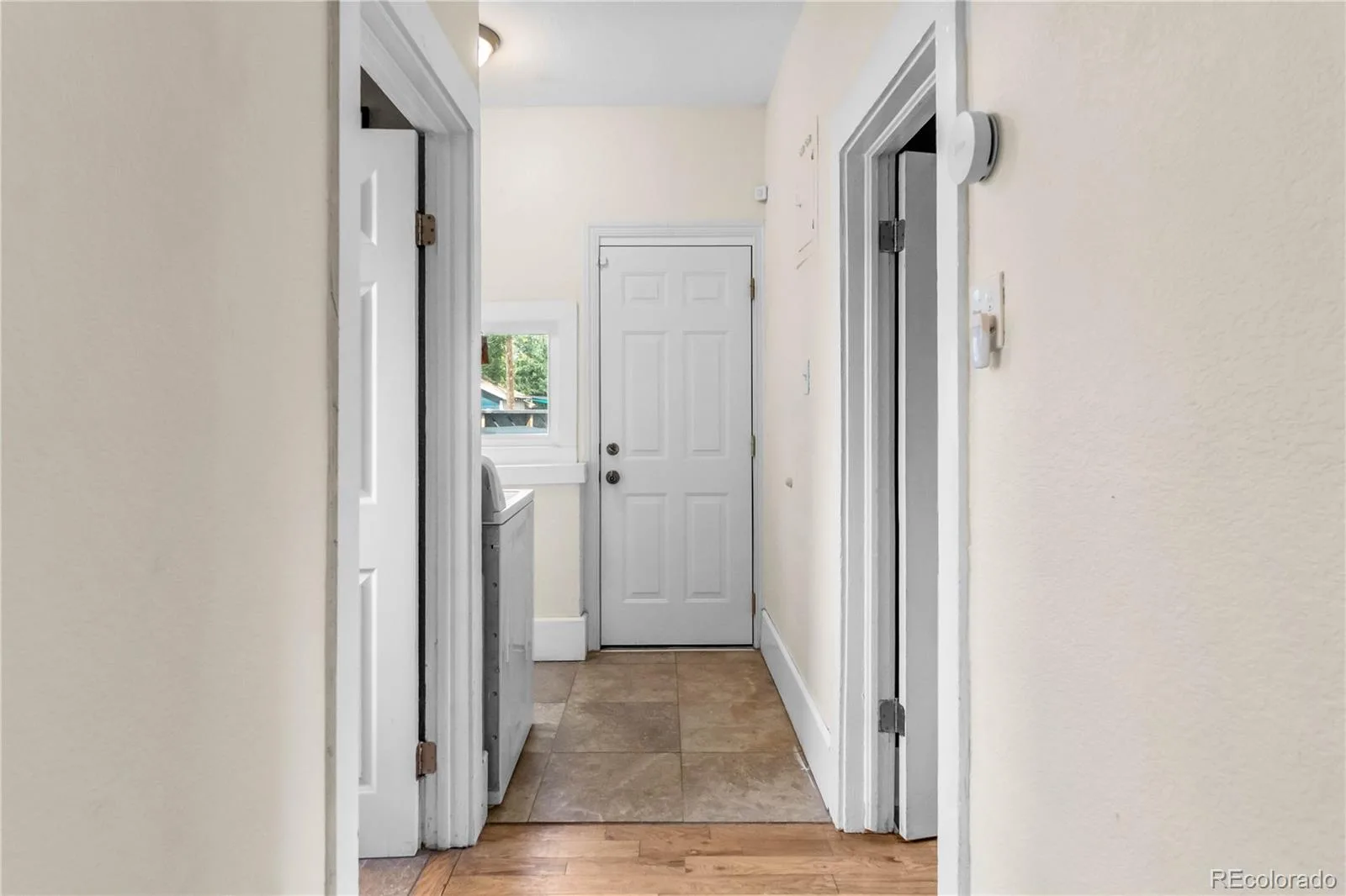 1620 Dallas Street Aurora CO 80010 | MLS #REC9585340 08062026175852 1600 21