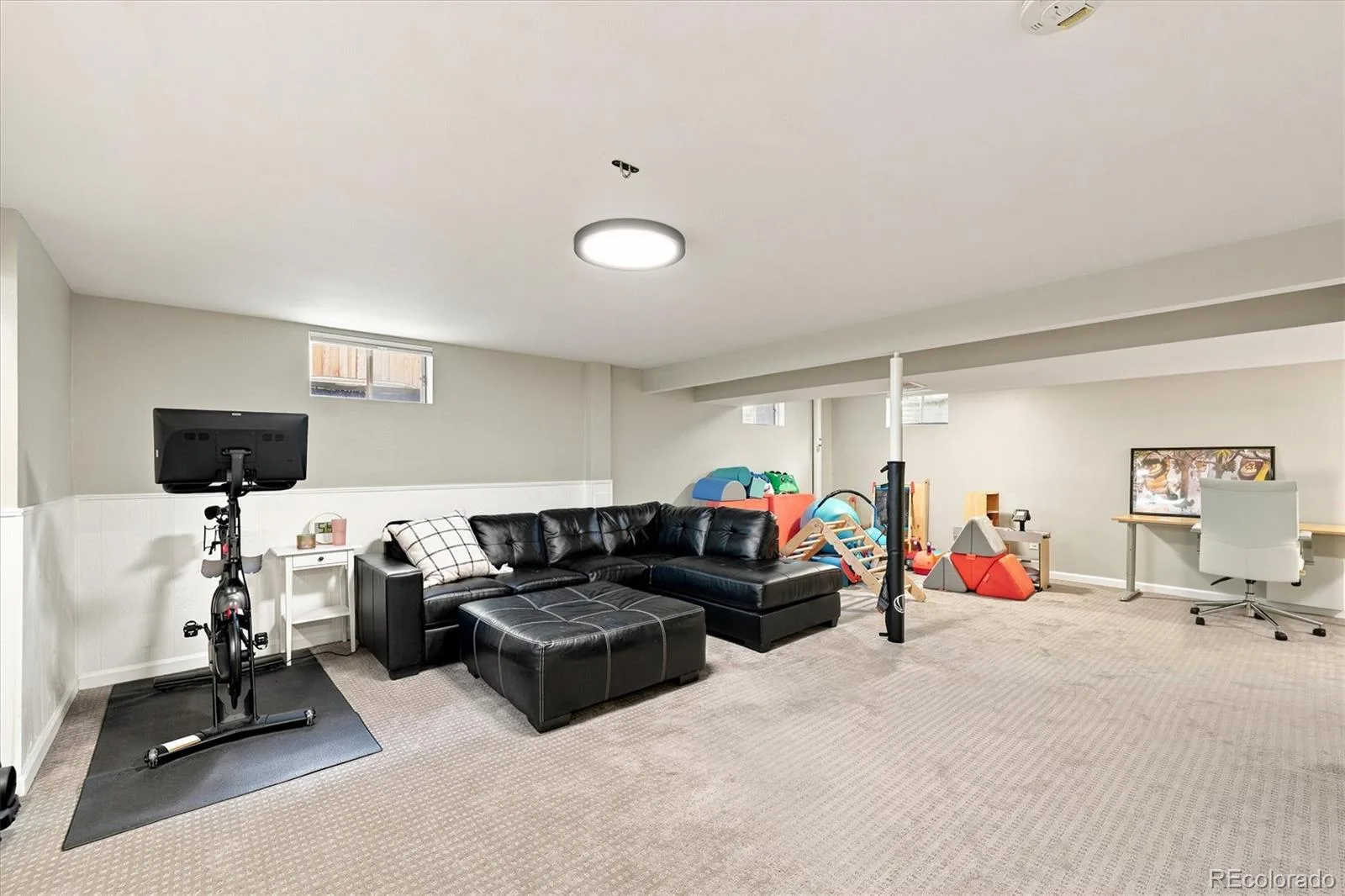 6059 W Fair Drive Littleton CO 80123 | MLS #REC9585382 07162026191349 1600 37