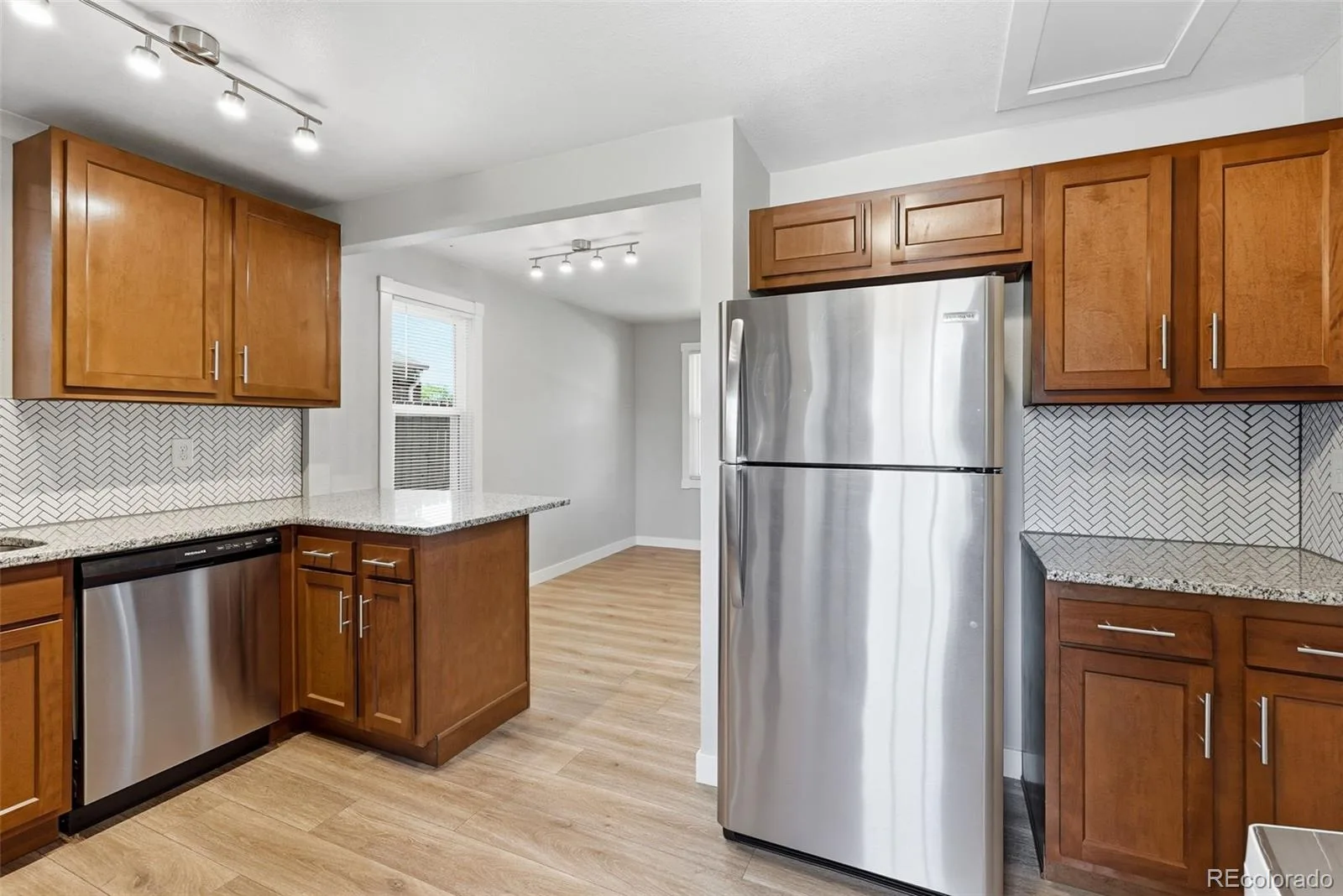 3710 N Madison Street Denver CO 80205 MLS #REC9585643 06162026221922 1600 17