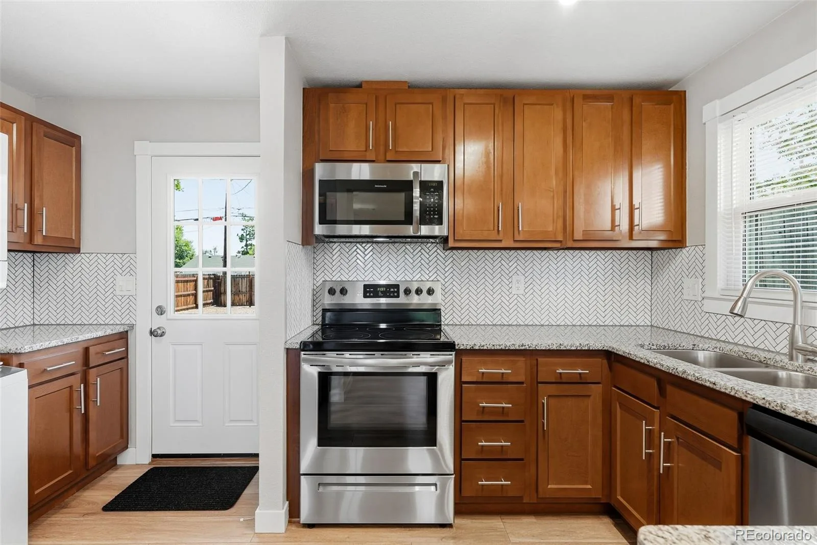 3710 N Madison Street Denver CO 80205 MLS #REC9585643 06162026221922 1600 19