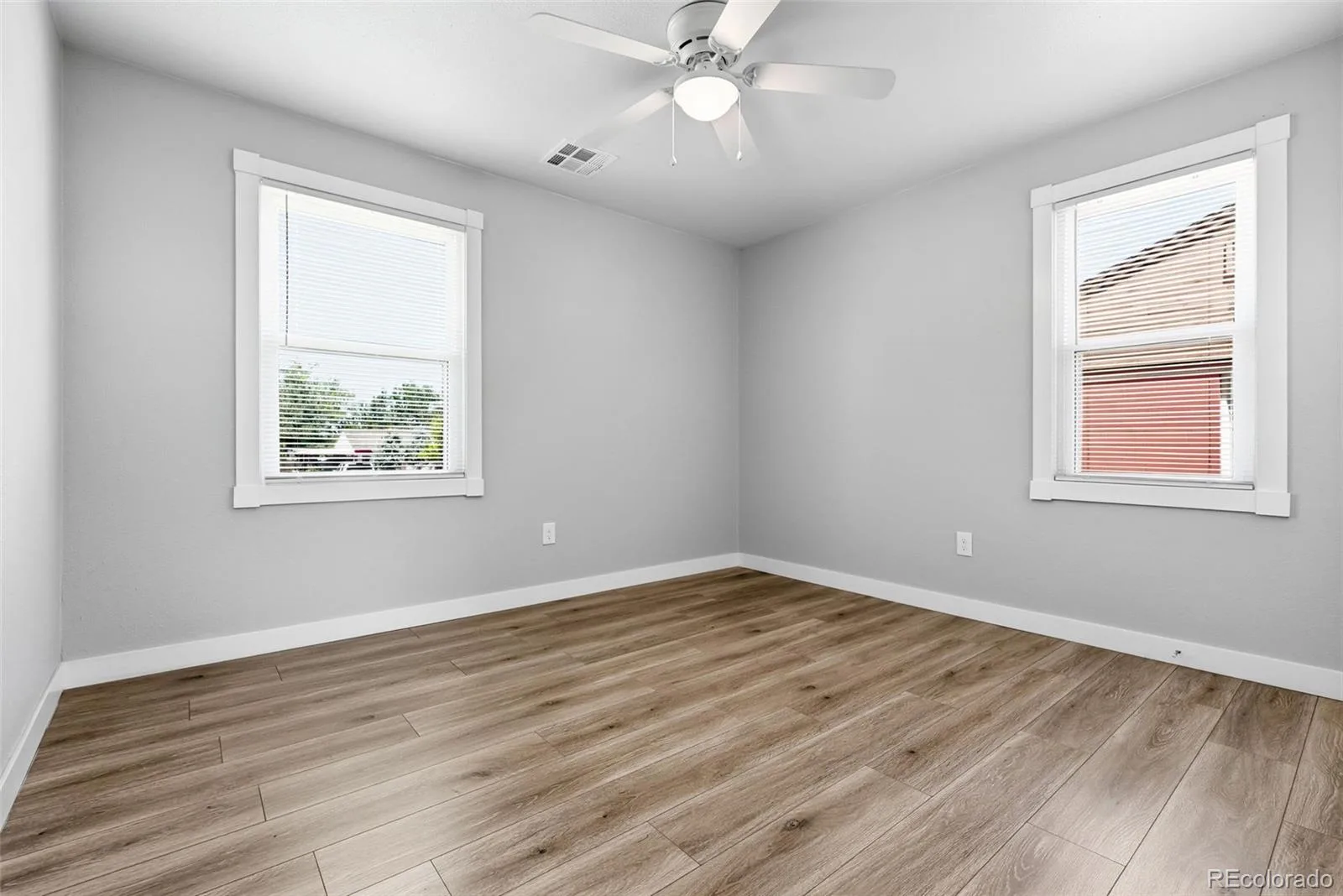 3710 N Madison Street Denver CO 80205 MLS #REC9585643 06162026221922 1600 20
