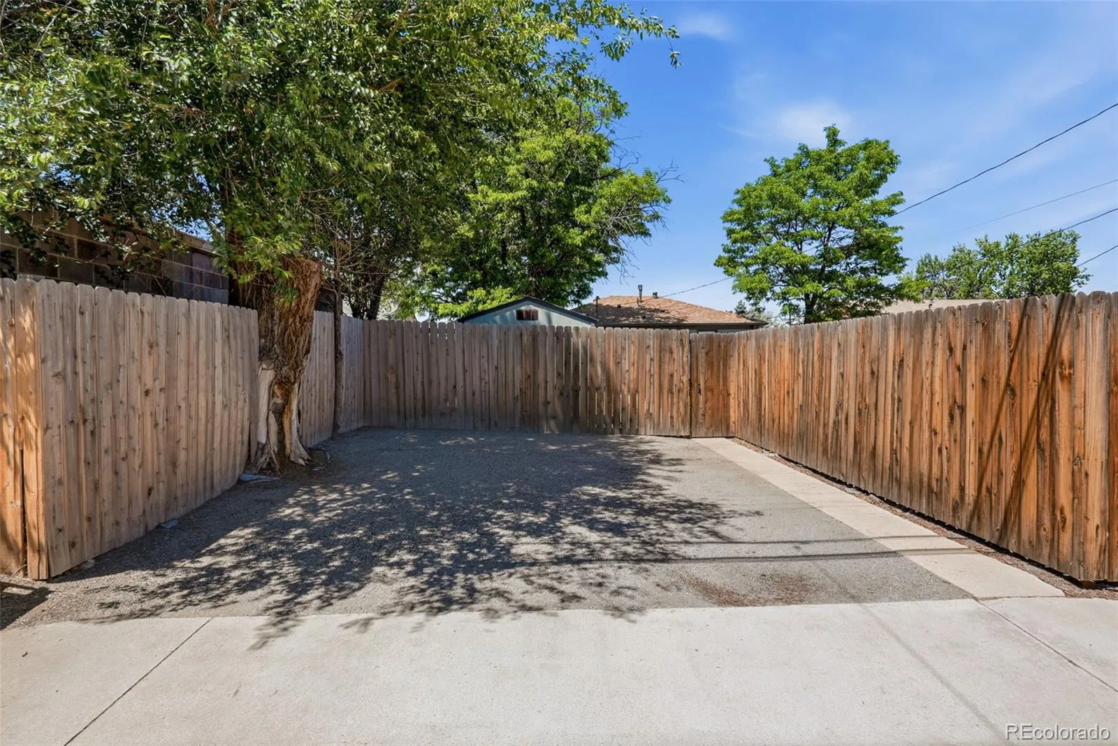 3710 N Madison Street Denver CO 80205 MLS #REC9585643 06162026221922 1600 33