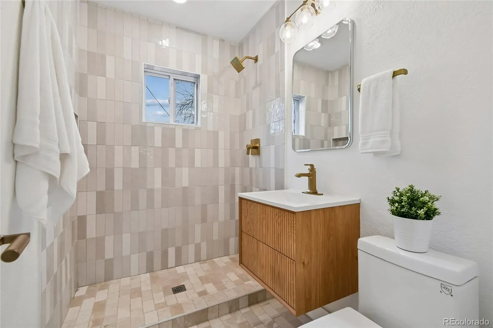 03152026045026 1600 12