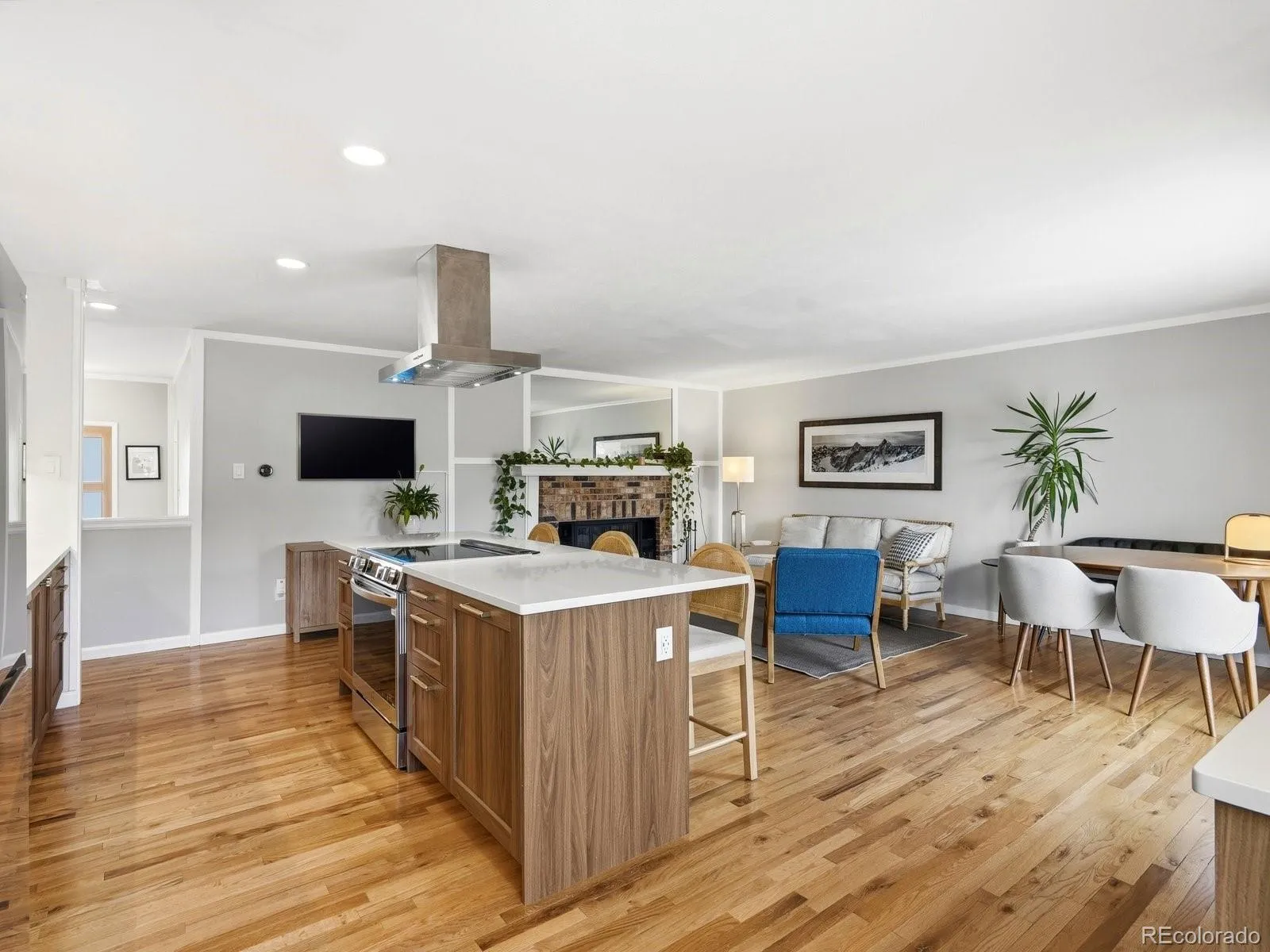 04082026015425 1600 10