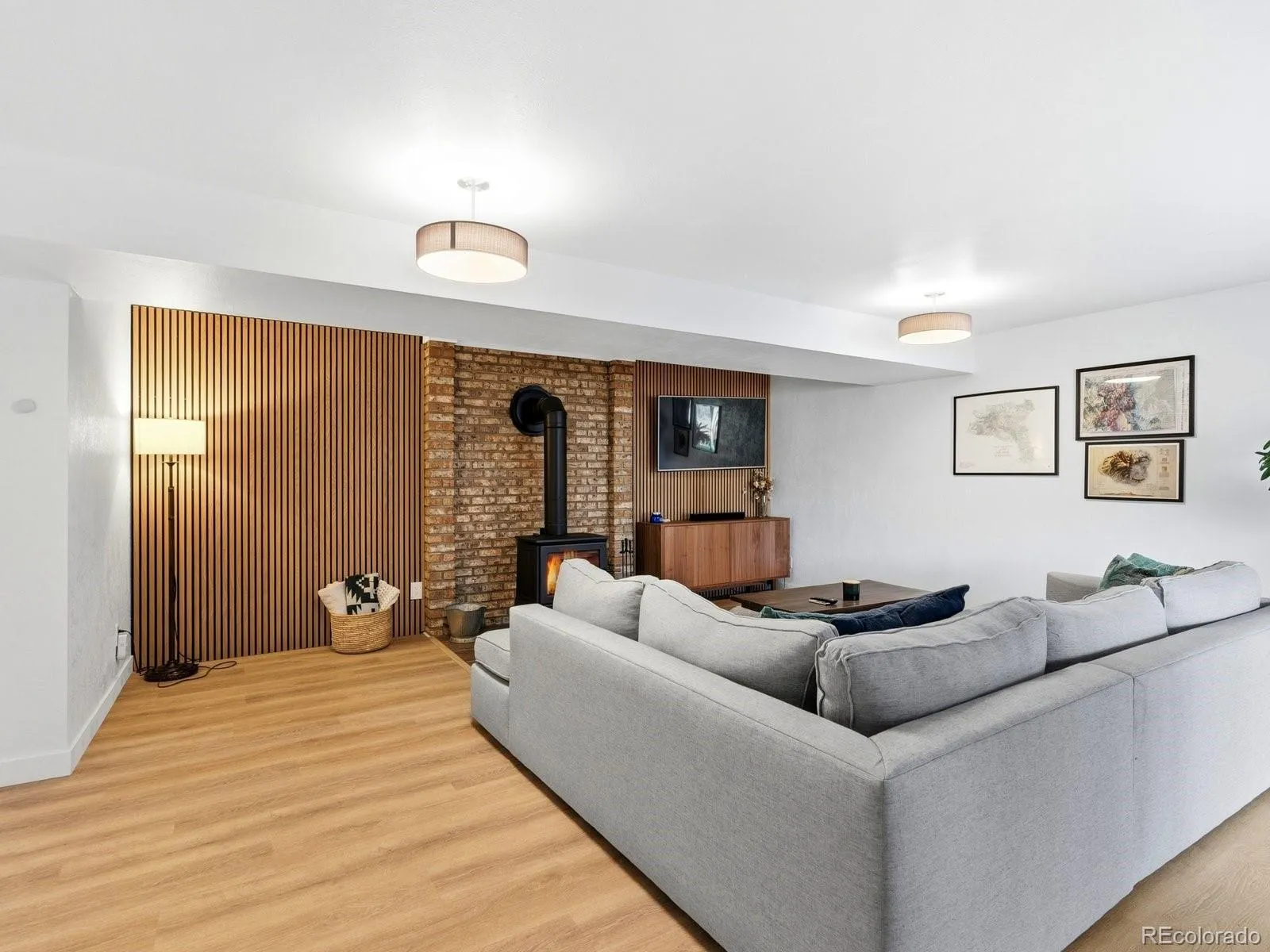 04082026015425 1600 22