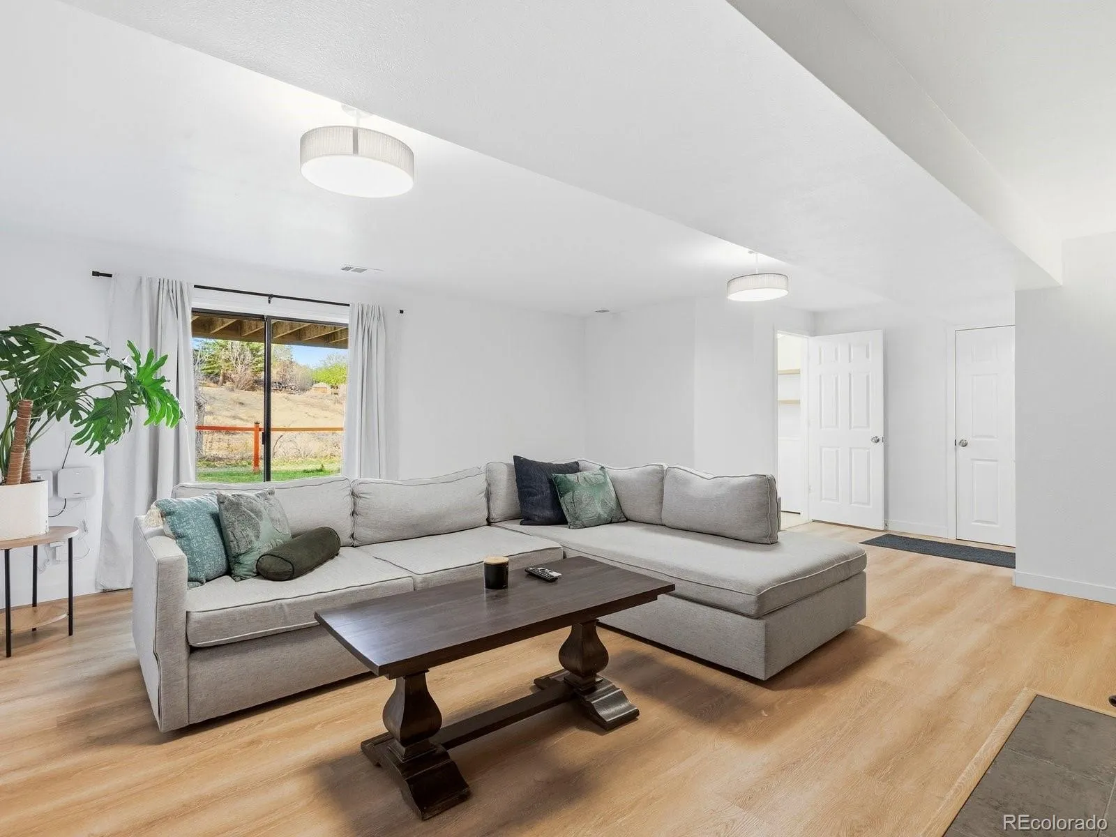 04082026015425 1600 23