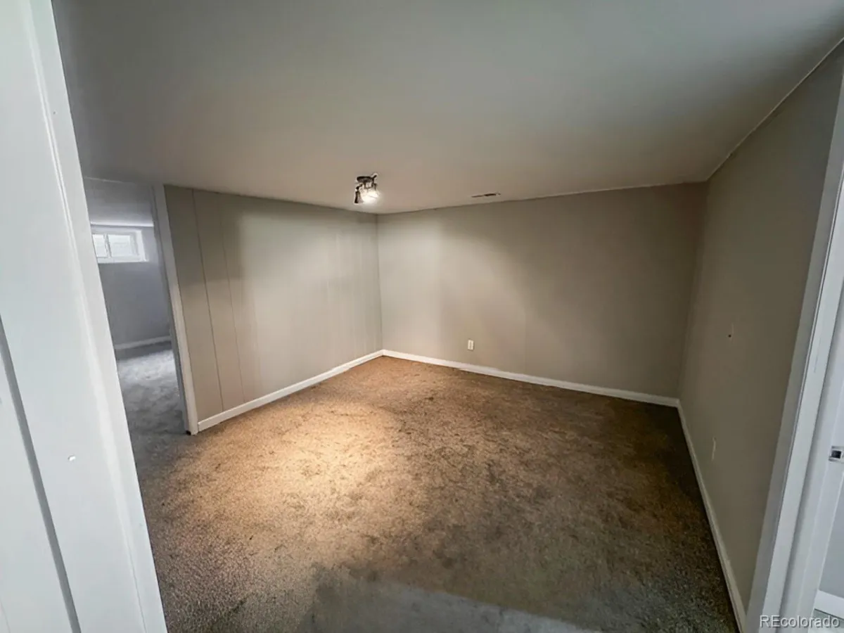 2285 S Newton Street Denver CO 80219 MLS #REC9588623 05162026050426 1200 13
