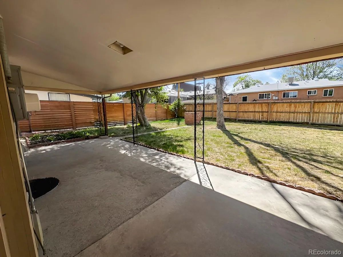 2285 S Newton Street Denver CO 80219 MLS #REC9588623 05162026050426 1200 23