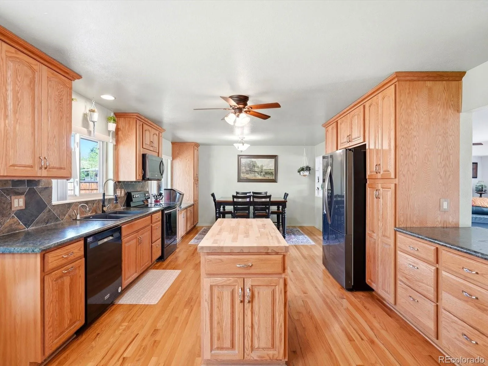 1947 S Xenon Street Lakewood CO 80228 MLS #REC9589817 06202026001404 1600 14