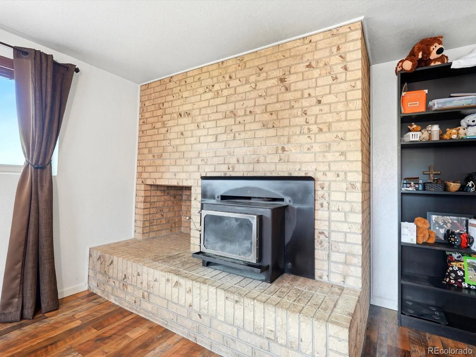1947 S Xenon Street Lakewood CO 80228 MLS #REC9589817 06202026001404 1600 39