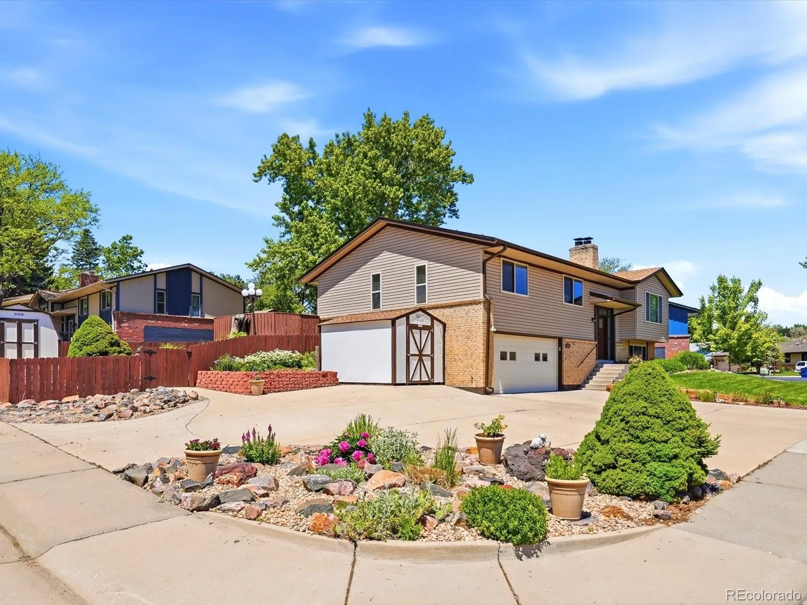 1947 S Xenon Street Lakewood CO 80228 MLS #REC9589817 06202026001404 1600 5