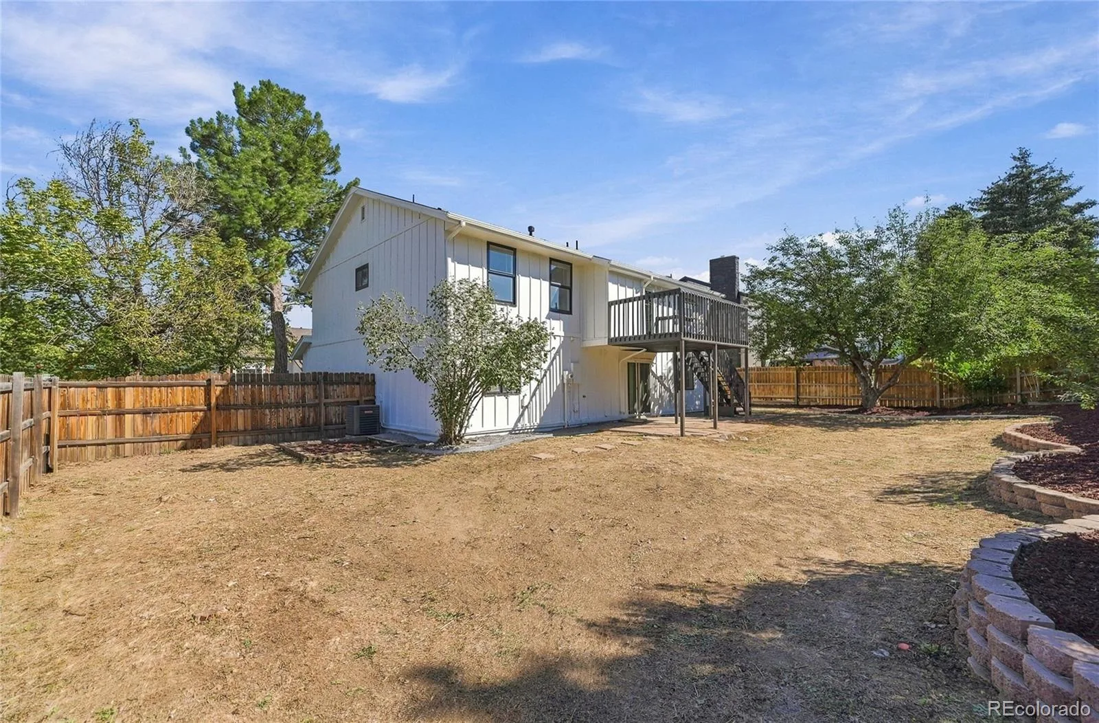 501 S Laredo Circle Aurora CO 80017 | MLS #REC9589887 10082026215524 1600 32