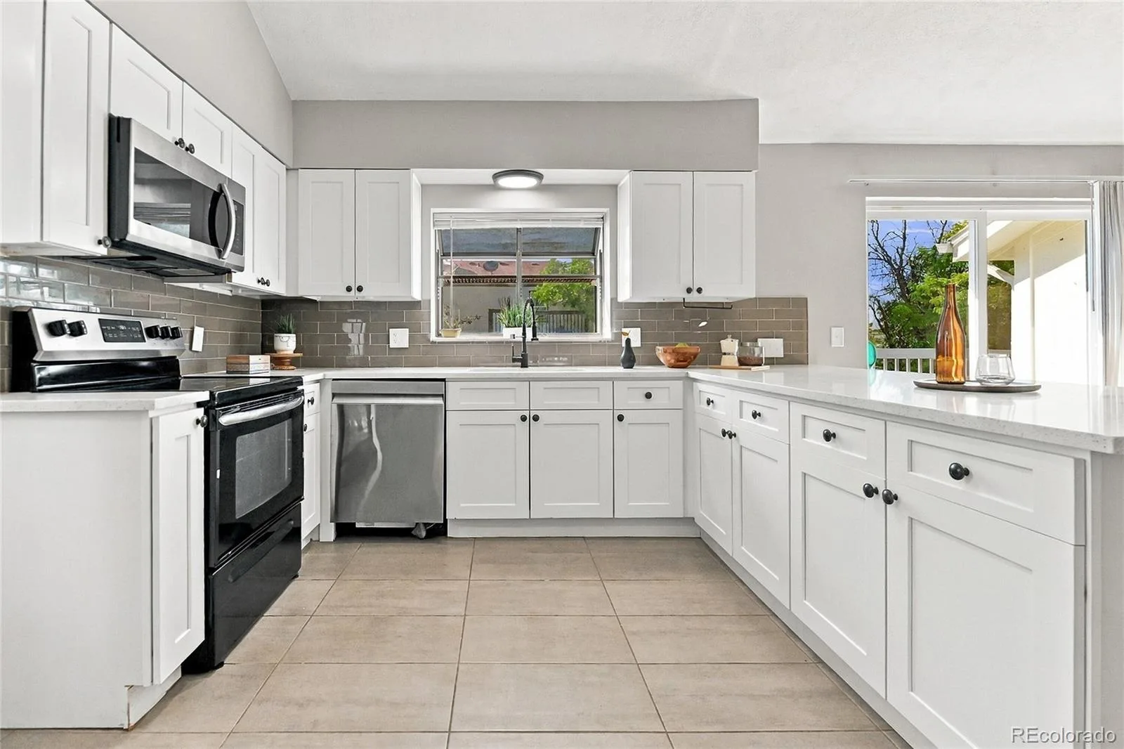 501 S Laredo Circle Aurora CO 80017 | MLS #REC9589887 10082026215524 1600 8