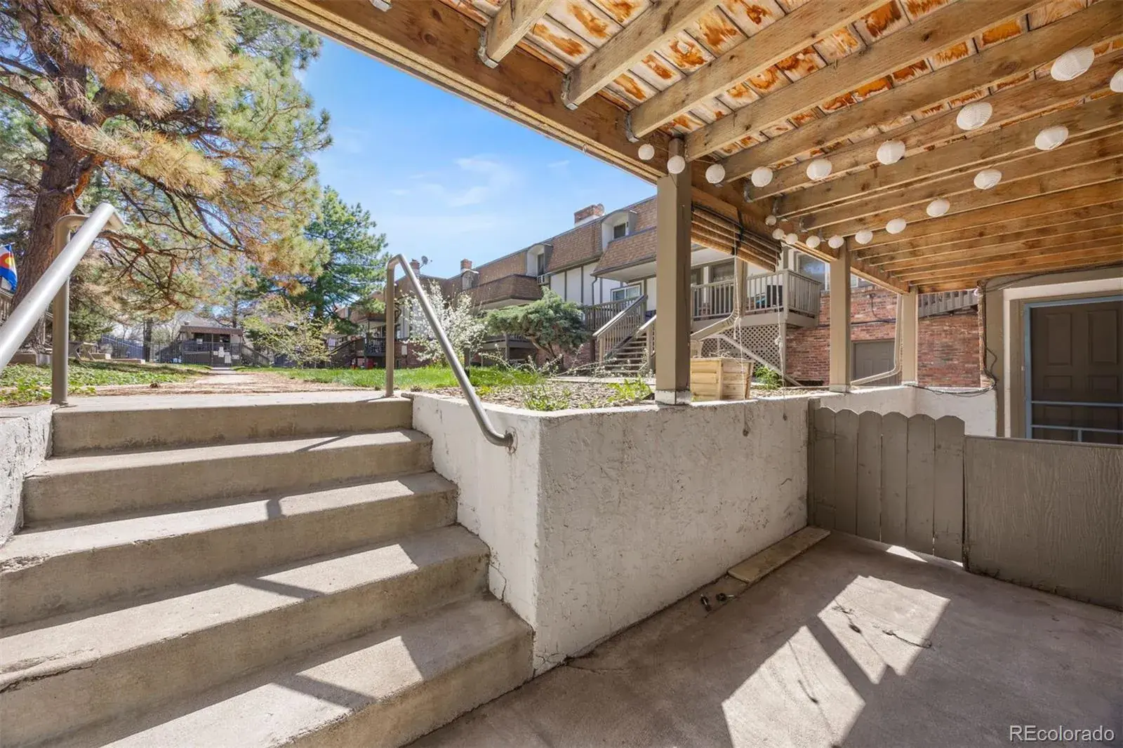 2700 S Holly Street #100 Denver CO 80222 MLS #REC9592107 01112026201921 1600 23