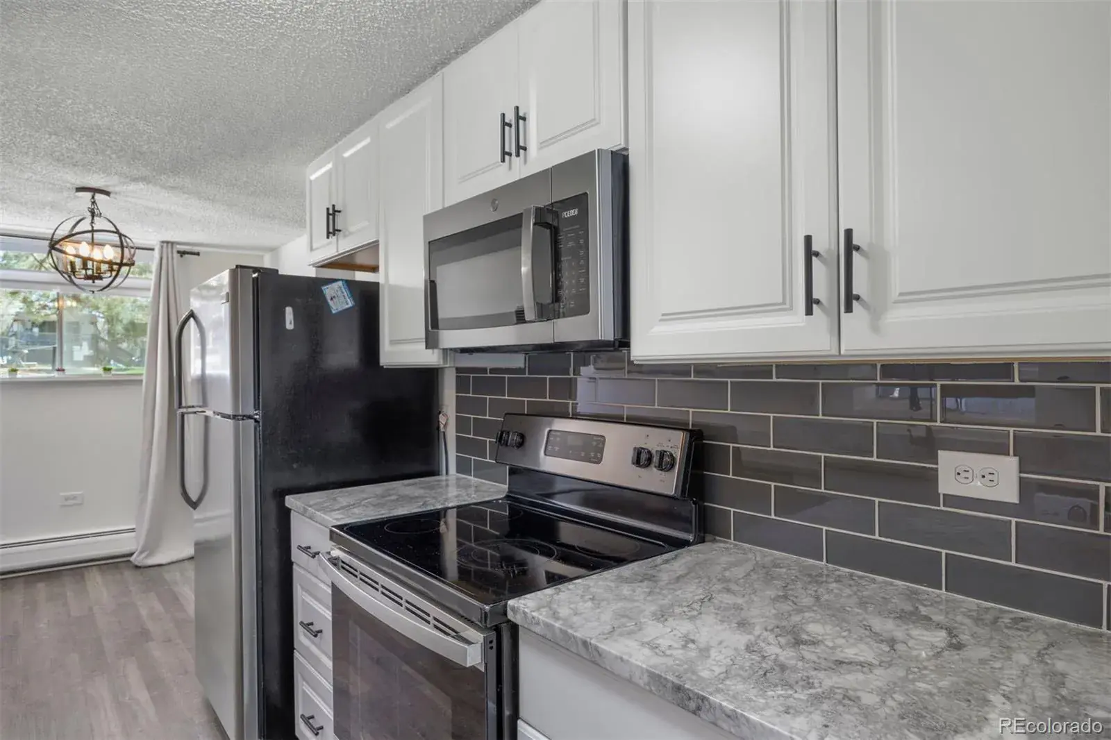 2700 S Holly Street #100 Denver CO 80222 MLS #REC9592107 01112026201921 1600 8